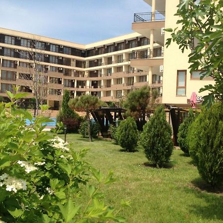 Luxor Apartments Pomorie Exterior foto
